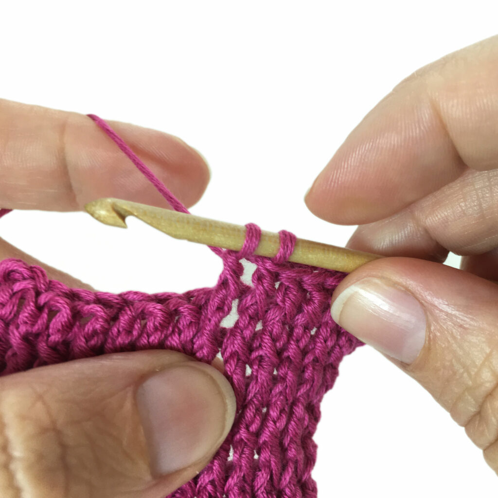 FPDC_DEC2_4 Foundation Chain Halfdouble Crochet