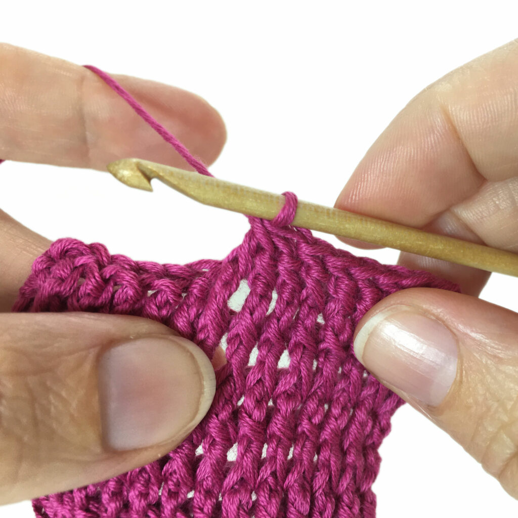 FPDC_DEC3_6 Foundation Chain Halfdouble Crochet